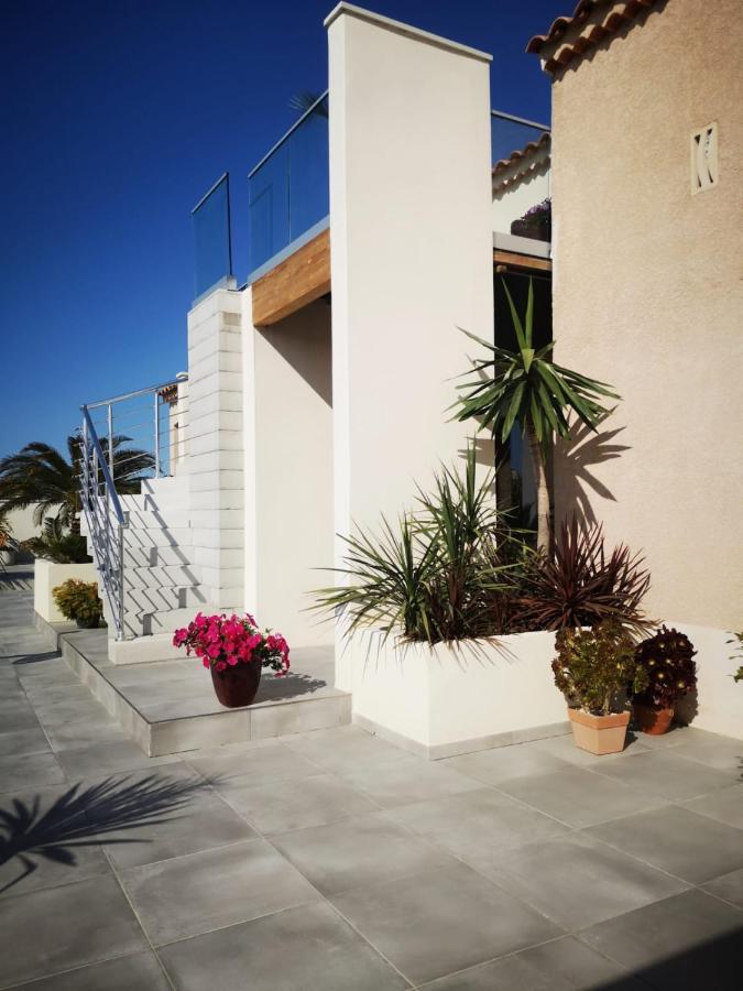 Appartement Au Dessus De La Maison Du Saunier Salin-de-Giraud Ngoại thất bức ảnh